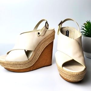 Alice + Olivia Wedge Size 6.5